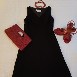 (Evan-Picone) Classic Black Sleeveless Dress- Size